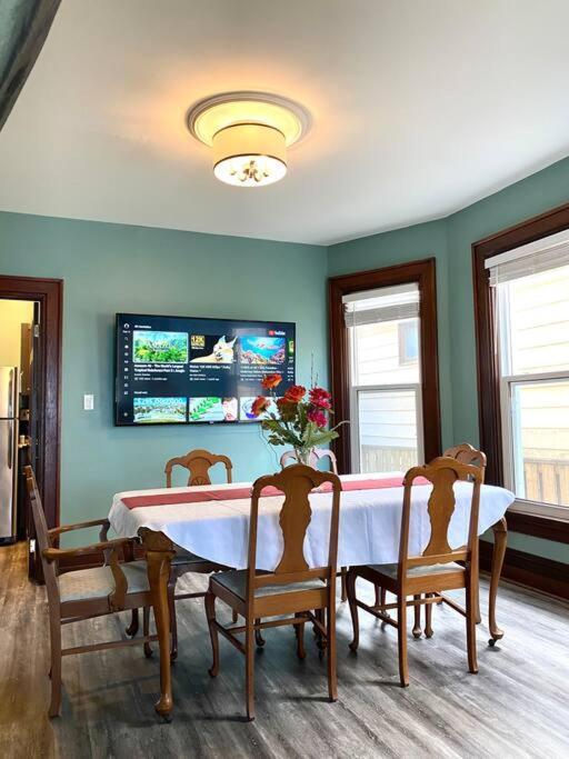 Cozy Suite-Walk To The Falls! Niagarawatervallen Buitenkant foto
